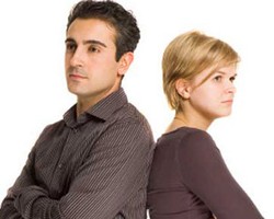 Aturan Penggunaan Sosial Media Saat Proses Cerai Berlangsung