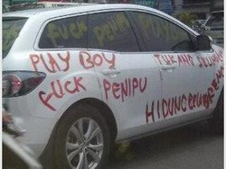 Pasangan Selingkuh, Mobil Jadi Korban 