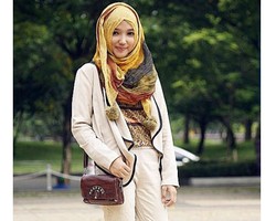 Hijab Hunt 2013 Diary: Gaya Hijabers Terbaik Hari Ini