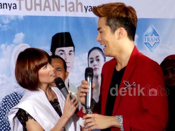 Chika Jessica Mesra dengan Eru