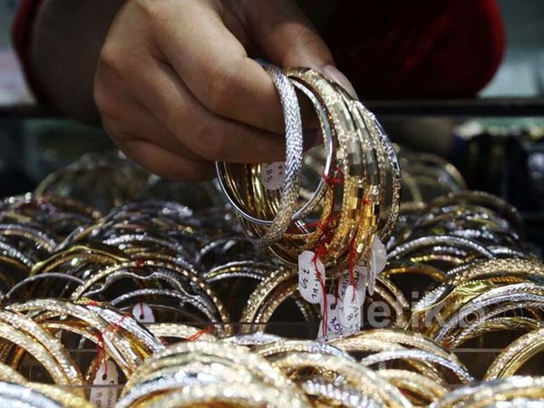 Harga Emas Naik