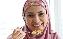 Menu Berbuka Sehat: Kurma, Nasi, Telur dan Sayur