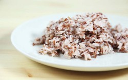 Nasi Merah dan Susu, Santapan Sehat Berenergi Untuk Sahur