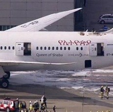 Boeing 787 Dreamliner Terbakar di Bandara Heathrow Inggris