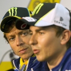 Rossi Berharap Lorenzo Lekas Kembali