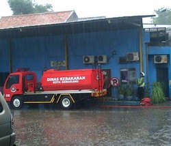 Kantor Pangkalan Bus PO Coyo di Semarang Terbakar