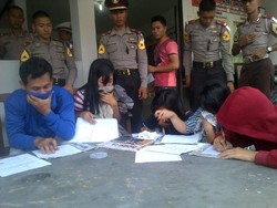 Gara-gara Sandal Cowok, Penghuni Kos Dibawa ke Kantor Polisi