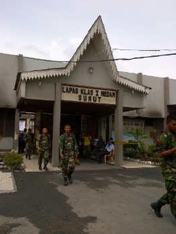 Mau Menyerahkan Diri, Napi Pelarian LP Tanjung Gusta Minta Dijemput