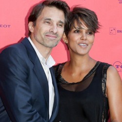 Halle Berry Resmi Menikah dengan Olivier Martinez