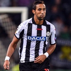 Roma Rekrut Benatia dari Udinese