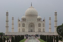 Mengagumi Langsung Kemegahan Taj Mahal