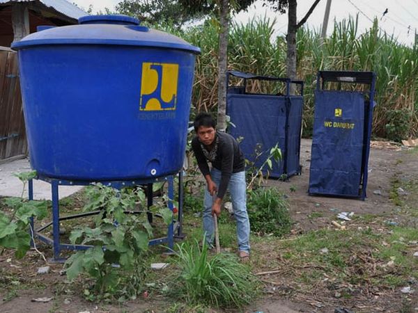 Bantuan Sanitasi untuk Korban Gempa