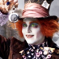 Johnny Depp Selangkah Lebih Dekat ke Alice in Wonderland 2
