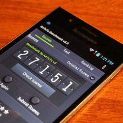 Benchmark Antutu Tak Akurat untuk Ponsel Intel