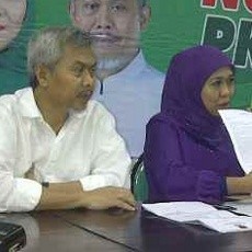 Pencoretan Khofifah Dinilai Sebagai Kejahatan Demokrasi