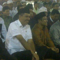 Gita dan Cak Imin Duet Bagikan 100.000 Al-Quran di Istiqlal