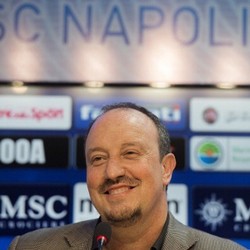 Benitez Masih Ingin Datangkan Pemain-pemain Baru ke Napoli