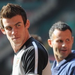 Dwight Yorke: Bale Fantastis Buat MU