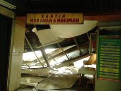 Ini Reruntuhan Lantai Tiga Harco Glodok yang Ambruk Menimpa Kantin