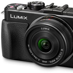 Agustus, Panasonic Lahirkan Kamera MFT GX7 