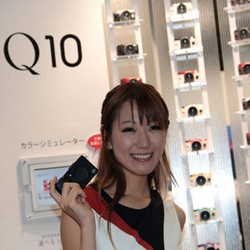 Kamera ILC Lampaui Point-and-Shoot