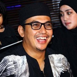 Lagu Terbaik Ustad Jefri Al-Buchori