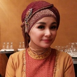 Harga Sembako Naik, Soraya Larasati Pilih Masak di Rumah 