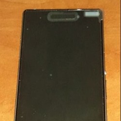 Ponsel 20 MP Sony Tantang Galaxy S4 Zoom dan Lumia 1020