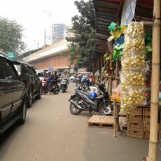  Cari Untung di Bulan Ramadan, Pedagang Parcel di Cikini Meluber Sampai Jalan