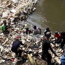 Bahas Sampah dan Banjir, Wali Kota Bekasi Temui Jokowi