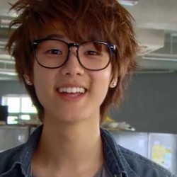 Setelah Krystal f(x), Minhyuk CNBlue Ramaikan Drama Heirs