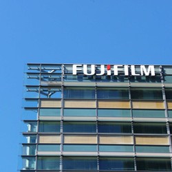 Buka Pabrik di Filipina, Fujifilm Targetkan 2 Juta Lensa 