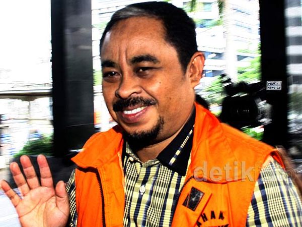 Berbaju Tahanan, Luthfi Kembali Diperiksa KPK
