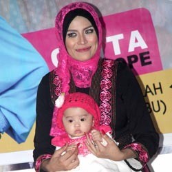 Cinta Penelope Ternyata Sudah Punya Anak