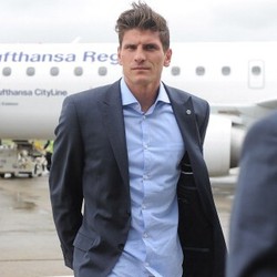 Kehadiran Gomez Dongkrak Optimisme La Viola