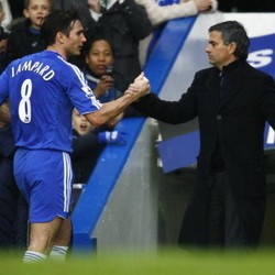 Mourinho Ikut Yakinkan Lampard untuk Bertahan di Chelsea