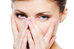 Prosedur 90 Detik Ini Hilangkan Risiko Bahaya Operasi Lasik Mata