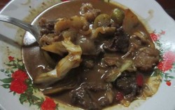 Tongseng Kambing Khas Solo Mana yang Sedep Miroso?