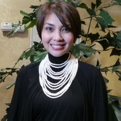 Lusy Rachmawati Ajari Anak Puasa di Bulan Ramadan