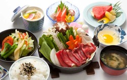 Mau Berbuka Puasa dengan Shabu-shabu? Kunjungi Saja 5 Restoran Ini!