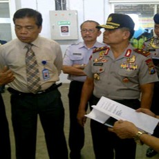 Kapolda Jatim Tinjau Persiapan Pengamanan Lebaran Pelabuhan Tanjung Perak