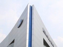 Ford Tancapkan Kuku Lebih Dalam