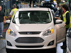 Ford Bangun Pabrik di Indonesia?