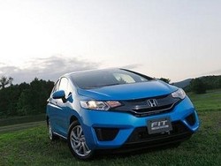 Honda Jazz Terbaru Akhirnya Menampakkan Diri 