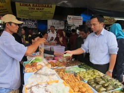 Berburu Aneka Takjil & Makanan Enak di Pasar Benhil