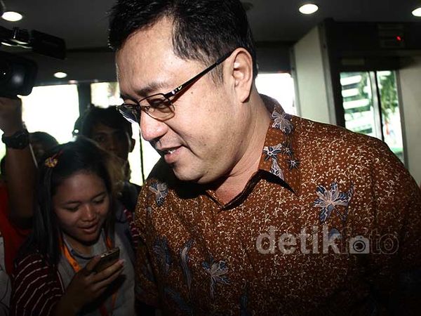 Budi Susanto Diperiksa Soal Kasus Simulator SIM