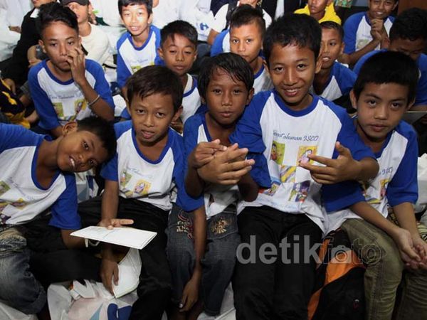 Bulan Peduli Anak Indonesia