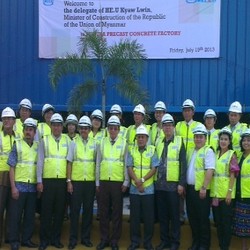 Menteri Konstruksi Myanmar Kunjungi Proyek WIKA di Cibinong