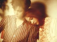 Kemesraan Krystal dan Kai di Foto Teaser Comeback f(x)