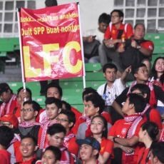 Latihan Terbuka Liverpool Disaksikan Ribuan Fans